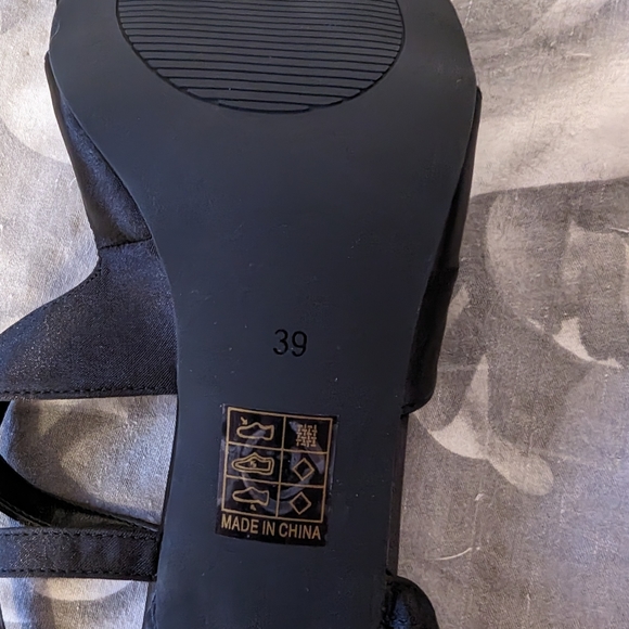 Shein Satin Heeled Sandals - Picture 8 of 9